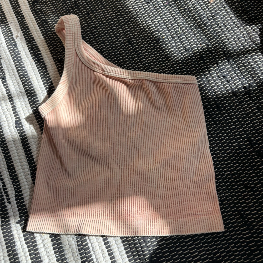 Nikibiki top